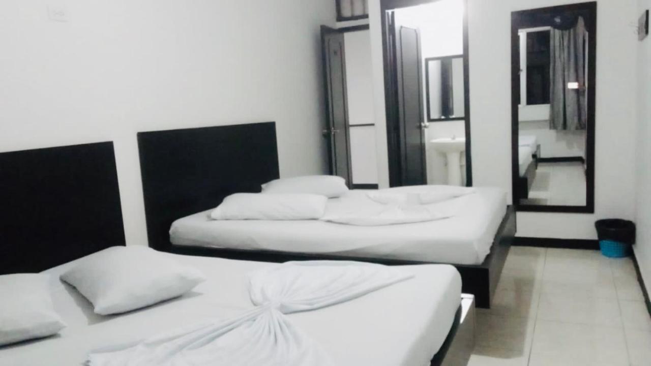 Gavan Plaza Hotel Вильявисенсио Экстерьер фото